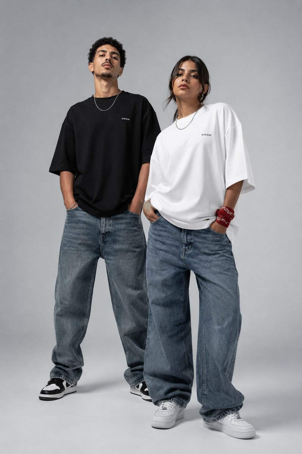 Deux modèles portent la collection STRONGGEN
